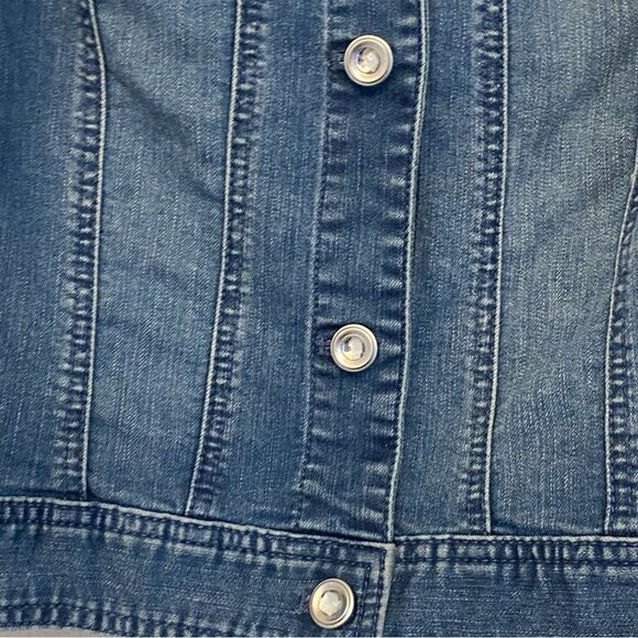 Chicos Platinum embelished DENIM VEST SCATTERED STONES size 0/S/4 - Picture 4 of 11